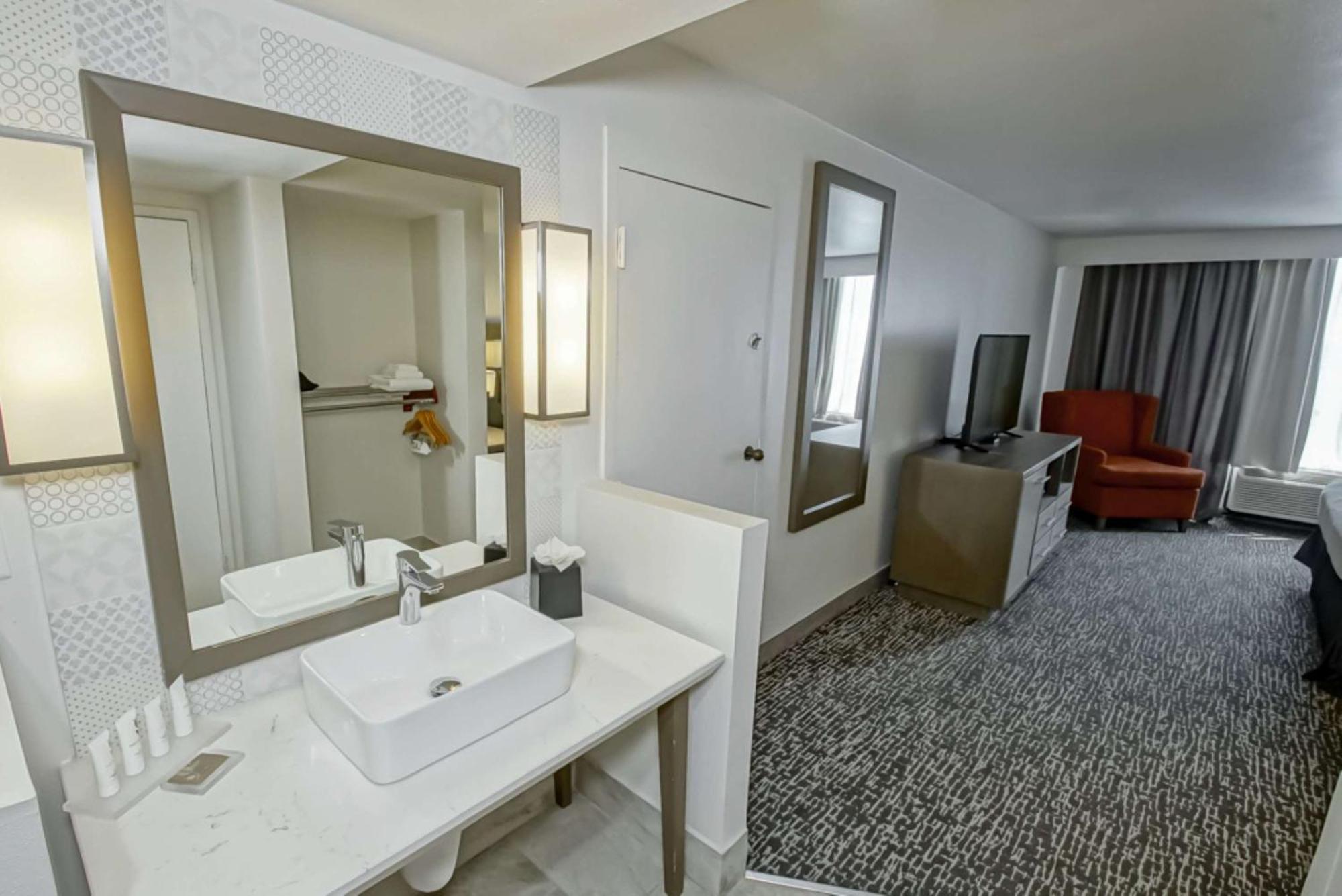 Country Inn & Suites By Radisson, New Orleans I-10 East, La Exteriér fotografie
